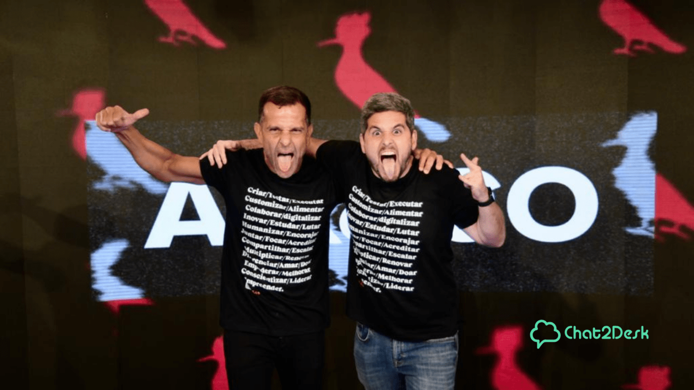 Rony, da Reserva, e Alexandre Briman, da Arezzo, juntando forças.